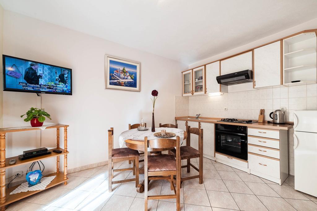 Apartments Maras Sibenik Ngoại thất bức ảnh